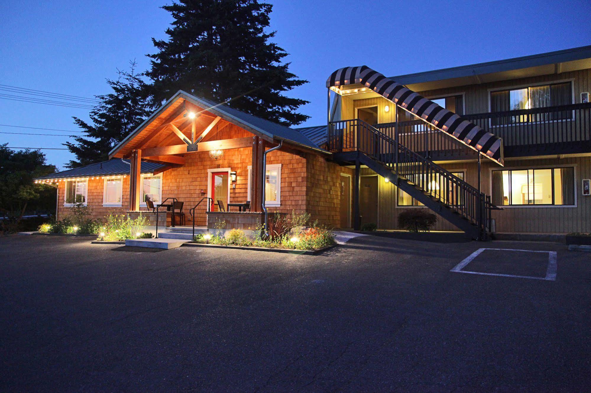 Harbor Inn Freeland 外观 照片