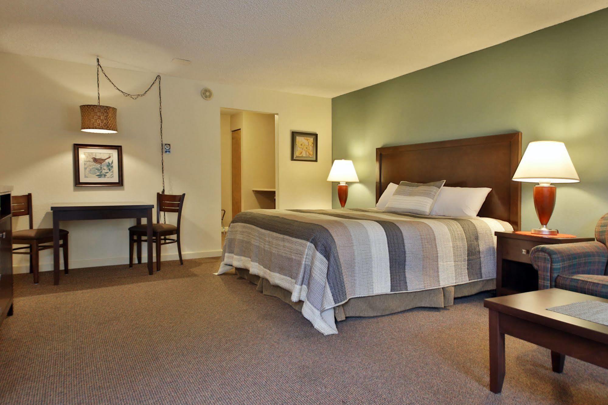 Harbor Inn Freeland 外观 照片
